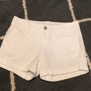 Lily Pulitzer size 2 white Callahan short.
